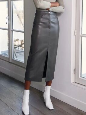 Aritzia Women's Faux Leather Midi Skirt - Dark Olive